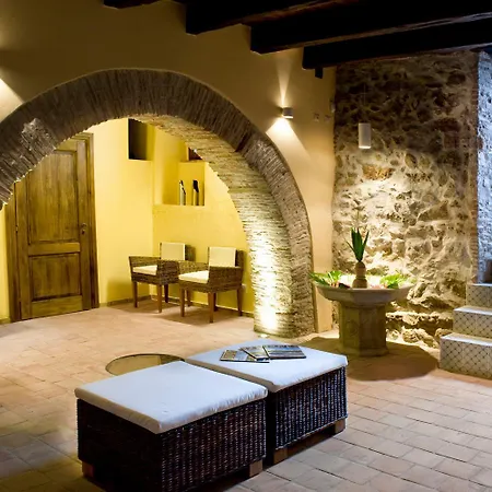 Palazzo Castriota Panzió