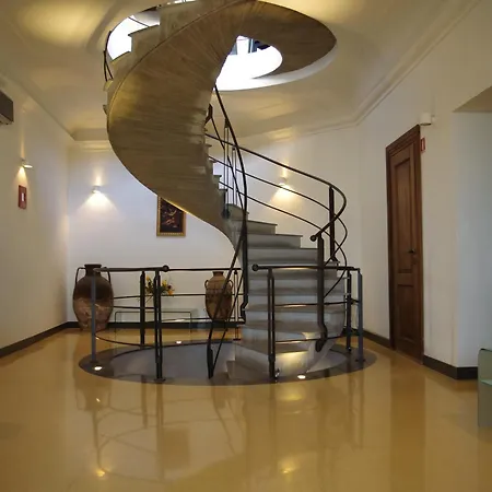 Palazzo Castriota Panzió 4*