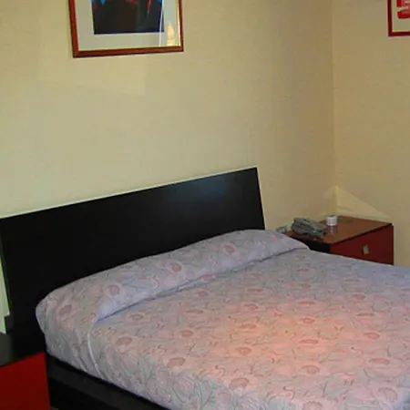 Bed & Breakfast Palazzo Castriota 4*