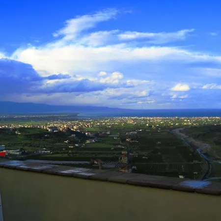 Palazzo Castriota Bed & Breakfast 4*