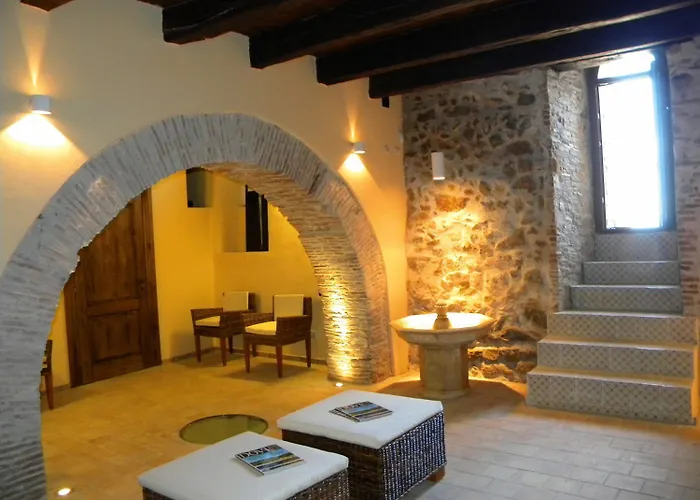 Palazzo Castriota קוריליאנו קלאברו