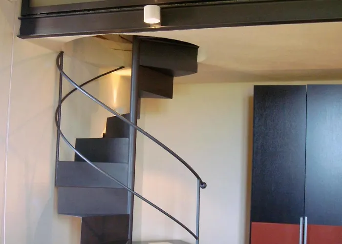 לינה וארוחת בוקר Palazzo Castriota 4*