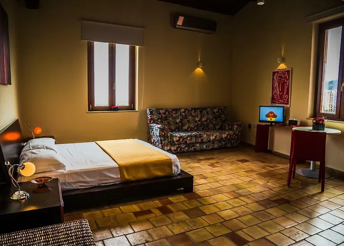 Palazzo Castriota לינה וארוחת בוקר