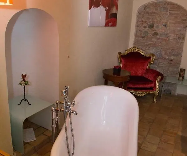 לינה וארוחת בוקר Palazzo Castriota